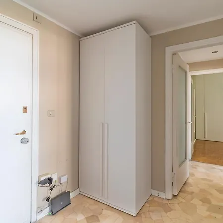 Altido Trendy Flat With Balcony, Easy Access To Centre Apartment *